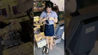 Download lagu ngintip pramugari buka baju mp3 Download lagu ngintip pramugari buka baju mp3