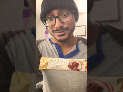 Minute Review: Godiva - Masterpieces Milk Chocolate Caramel Lion of Belgium