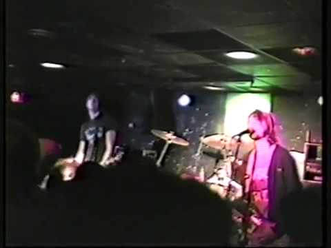 Nirvana - Here She Comes Now (Velvet Underground Cover) 1991