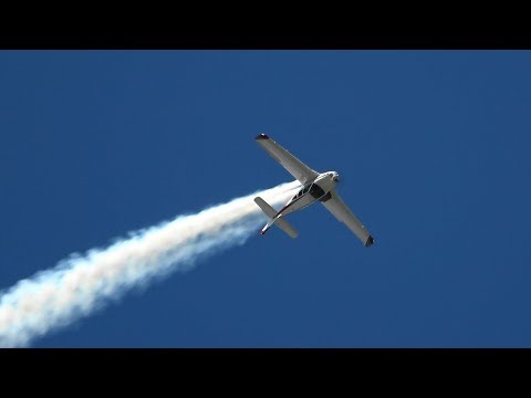 Jim Peitz Bonanza aerobatics EAA AirVenture Oshkosh 2019
