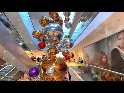 Oberpollinger Christmas Decoration 2022 Munich