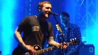 The Gaslight Anthem - Bonzo goes to Bitburg + Howl Ramones-Cover live in Dresden