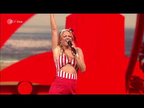 Julia Lindholm„Er hat ein knallrotes Gummiboot“-Die Giovanni Zarrella Show-23.8 2025#schlager #cover
