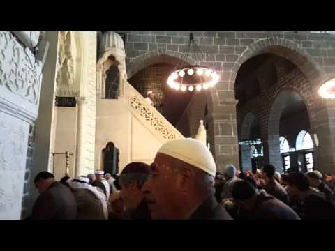 Diyar-ı bekr Ulu Cami imamı Osman yağmur cuma hutbesinden bir kesit