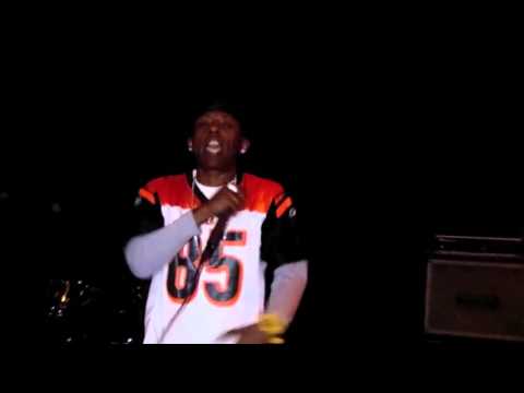 RELLPACISO BABY16 Performs at Direct 2 Exec Artist Experience NYC Edition 4/17/16 - Atlantic Records