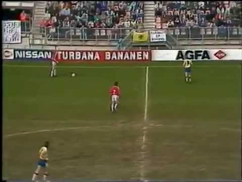 1989 0305 FC Utrecht - Volendam 2-0