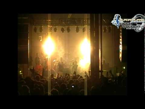 GRANDMAMA VUELVE A CASA EN VIVO DESDE CALLE 2 " NO MAS "