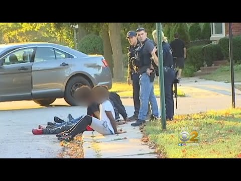 Father And Son Robbed At Gunpoint In Lincolnwood