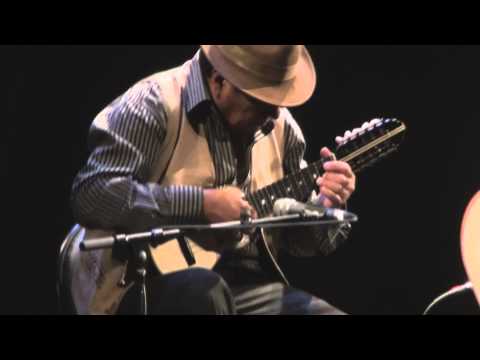 Alfredo Coca, Vuelo majestuoso, 4e Festival de Charango, París Francia 2011