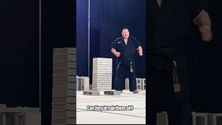 Download lagu Test de puissance | Championnat du monde de puissance en béton : défi de rupture de ceinture noir... mp3