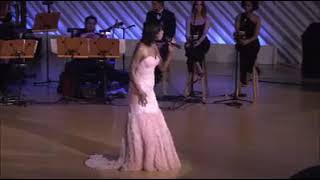 Nating Cole y Natalie Cole, Acercate Más