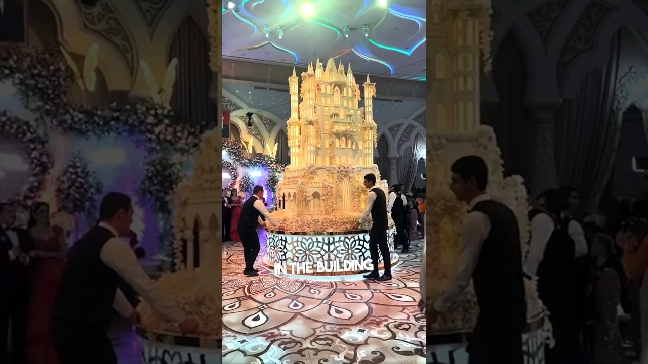 The most expensive wedding cake ever 😱