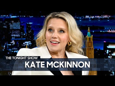 Kate McKinnon's Cat Is Confused by Her Saturday Night Live Exit | The Tonight Show