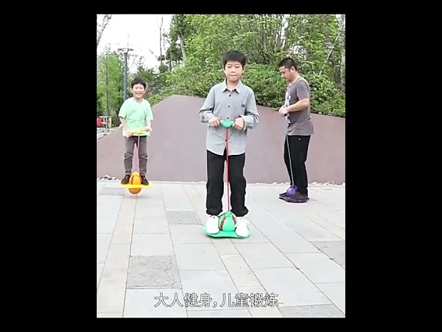 Vídeo relacionado con JOYTIX Balón Saltarín Equilibrio Niños, Pogo Ball con Asa, Base Antideslizante, Juguete Interior & Exterior, Deporte y Fitness para Niños y Adultos (Rosa)