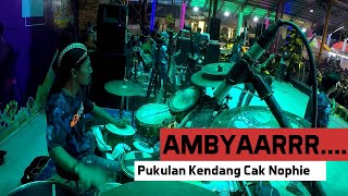 Download lagu COVER KENDANG CAK NOPHIE AMBYAARR / SUGENG DALU YENI INKA mp3