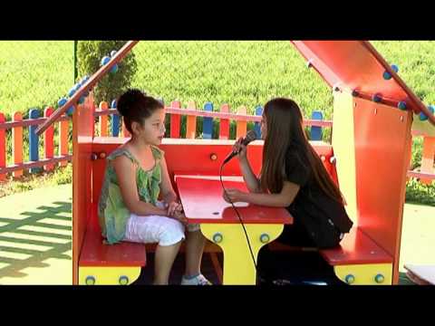 Valza Berisha Prezantiemet e Fëmijve ne festivalin Kosova Fest 2012