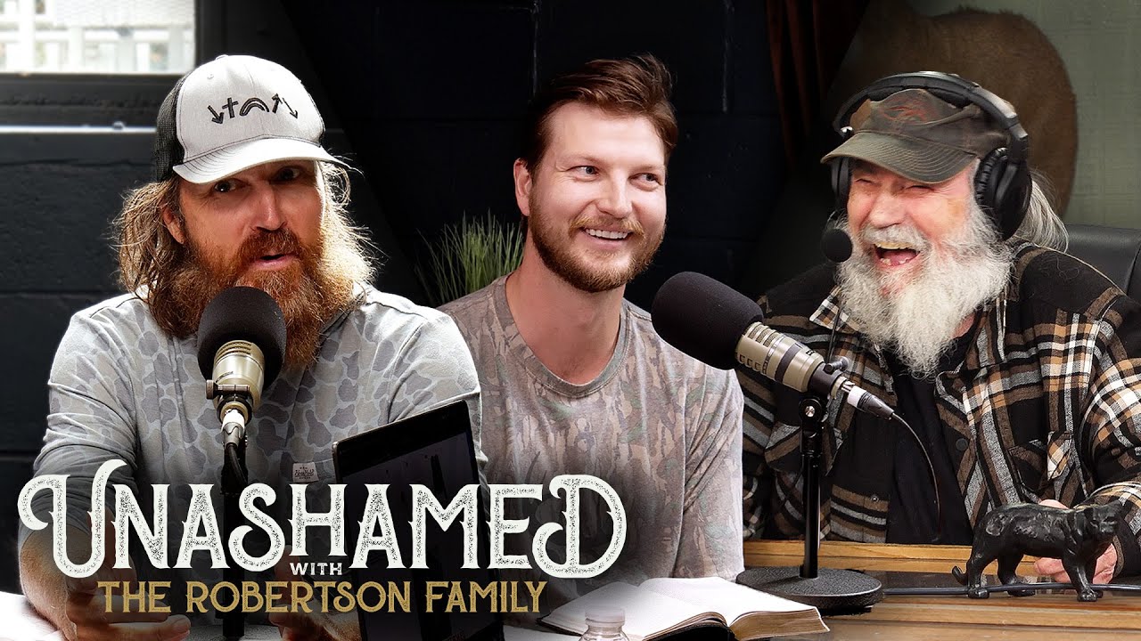 Ep 1173 | Jase Defends His Uncle Si–Style Storytelling & Jesus Says Eternal Life Starts Now