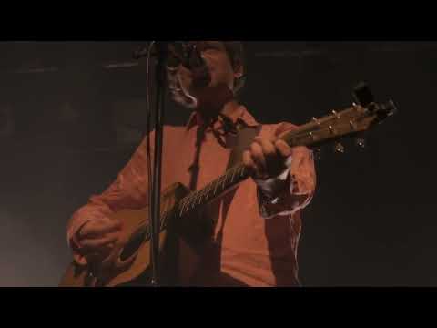 Der Nino aus Wien & Band "Alles 1 Scheiss" Posthof Linz 13. April 2024