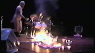 GG Allin clip-Warehouse, Chicago 1993