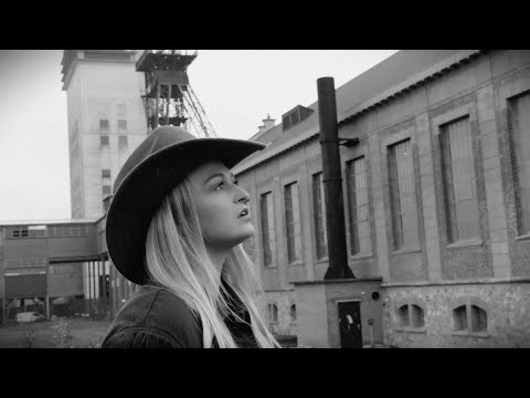 Eloïz - La Deûle pour océan (Lyrics video)