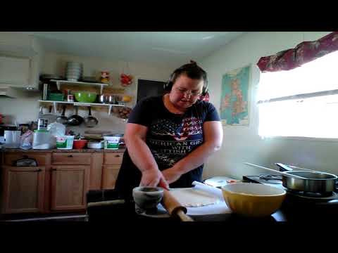 download lagu mp3 mp4 Frozen Scottish Meat Pies, download lagu Frozen Scottish Meat Pies gratis, unduh video klip Frozen Scottish Meat Pies