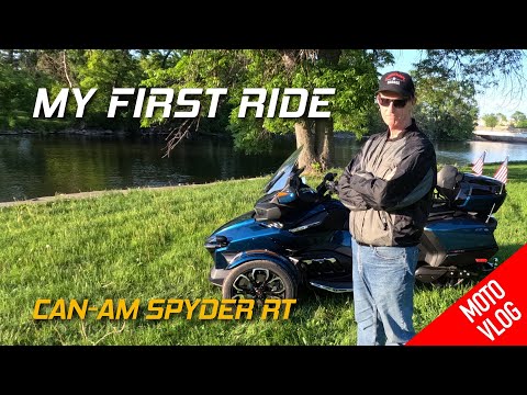 Goldwing Rider Takes First Ride on Can-Am Spyder RT | Cruiseman's Garage