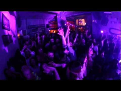 Wedding Singers - You're No Good For Me /Voodoo People / Asi me gusta a mí @ ΤΩΡΑ K44