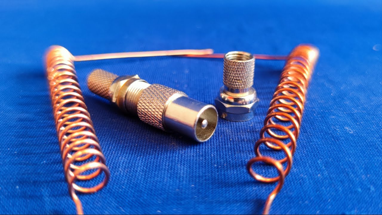 The most powerful digital antenna in the world to watch DTV channels for free