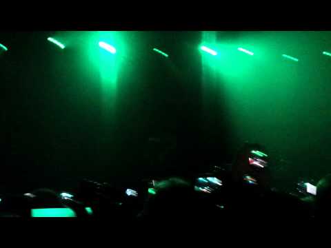 [HD] [FANCAM] 120321 TEEN TOP - ENGLISH INTRO + 박수 (CLAP) Toronto