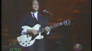 Desorden Público - Tiembla (En Vivo en el Poliedro)