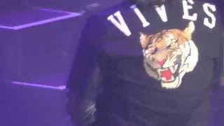 Carlos vives en Londres 1