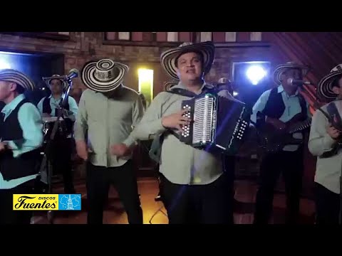 Los Corraleros de Majagual - El Mal Necesario (En vivo) | Discos Fuentes