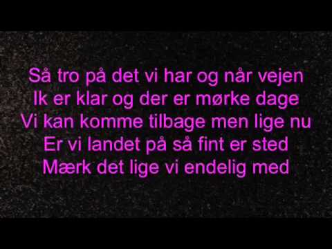 download lagu mp3 mp4 Uden Forsvar Tekst, download lagu Uden Forsvar Tekst gratis, unduh video klip Uden Forsvar Tekst