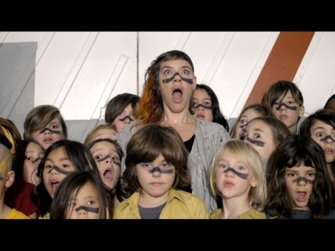 tUnE-yArDs - My Country (Official Video)