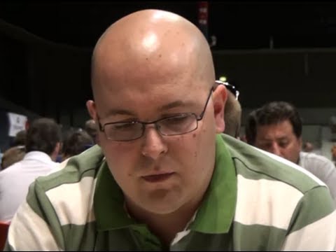 A 4.9. GM   Petr Neuman   - IM Vojtěch Rojíček  0 - 1