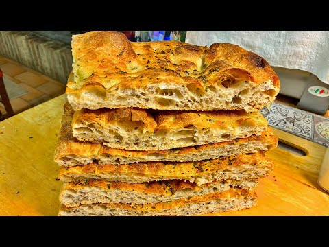 Focaccia rustica semplice. No pieghe, no complicazioni. ￼