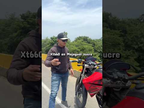 La imponente XT660 en majagual sucre