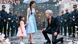 💔He calls her fat & her gift trash—She leaves.7yrs later,seeing her daughter,he goes mad with regret