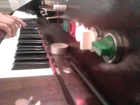 KH170A 130716 f MÁRIÁHOZ DRÁGA SZŰZ ANYÁNKHOZ TISZTELETTEL JÁRULUNK SC26 18:51 felHU