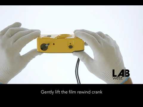 How to unload KODAK reusable M35/38 camera