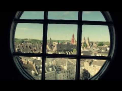 The Kinks - Village Green