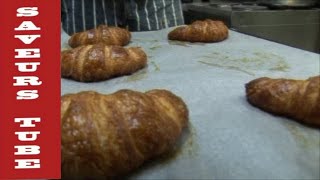 preview picture of video 'SAVEURS HOW TO MAKE FRENCH CROISSANTS WITH JULIEN PICAMIL FORM DARTMOUTH UK'
