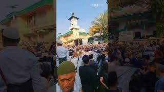 Download lagu Mereka Semua Berduka - Pengiringan Jenazah Ust. Yazid bin Abdul Qadir Jawwas rahimahullah mp3 Download lagu Mereka Semua Berduka - Pengiringan Jenazah Ust. Yazid bin Abdul Qadir Jawwas rahimahullah mp3