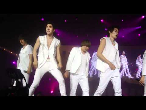 110611 SMTOWN Paris - Super Junior A Man in Love (EunSiHae focus)