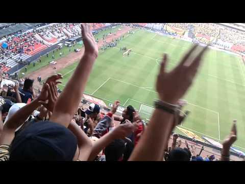 "La Rebel en el azteca" Barra: La Rebel &bull; Club: Pumas