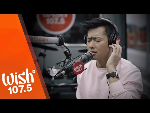 Ronnie Liang performs "Yakap" LIVE on Wish 107.5 Bus
