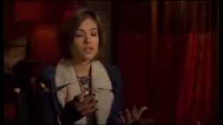 Gale nackt Nicole Anderson 