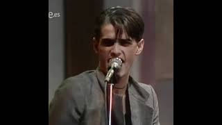 RADIO FUTURA: "Zombi" en directo (1980)