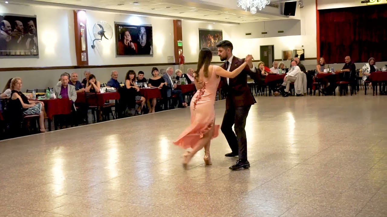 Sebastián Jiménez & Magdalena Valdez -Milonga La Baldosa -Vals Desde el Alma / Pugliese