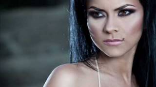 INNA - Don&#39;t Let The Music Die